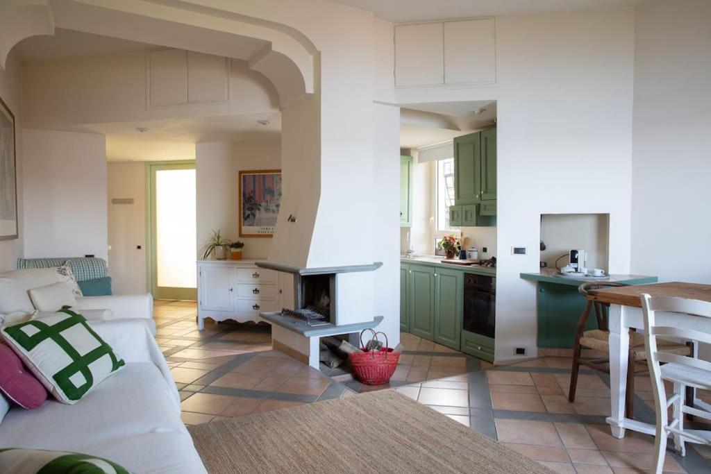 Apartament La Terrazza Nel Borgo Bracciano  Zewnętrze zdjęcie
