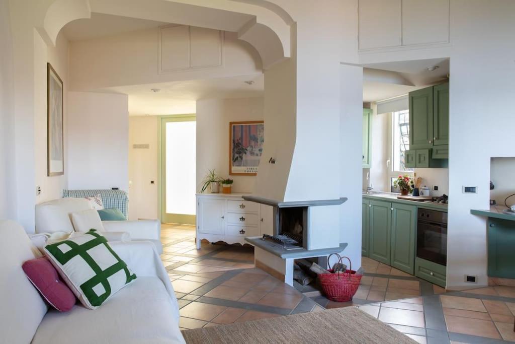 Apartament La Terrazza Nel Borgo Bracciano  Zewnętrze zdjęcie