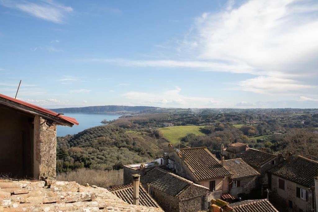 Apartament La Terrazza Nel Borgo Bracciano  Zewnętrze zdjęcie