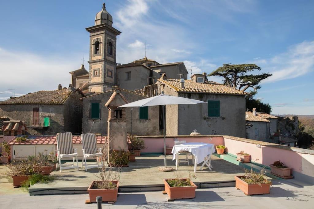 Apartament La Terrazza Nel Borgo Bracciano  Zewnętrze zdjęcie